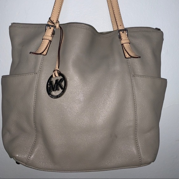 MICHAEL Michael Kors Handbags - Michael Kors Leather Tote